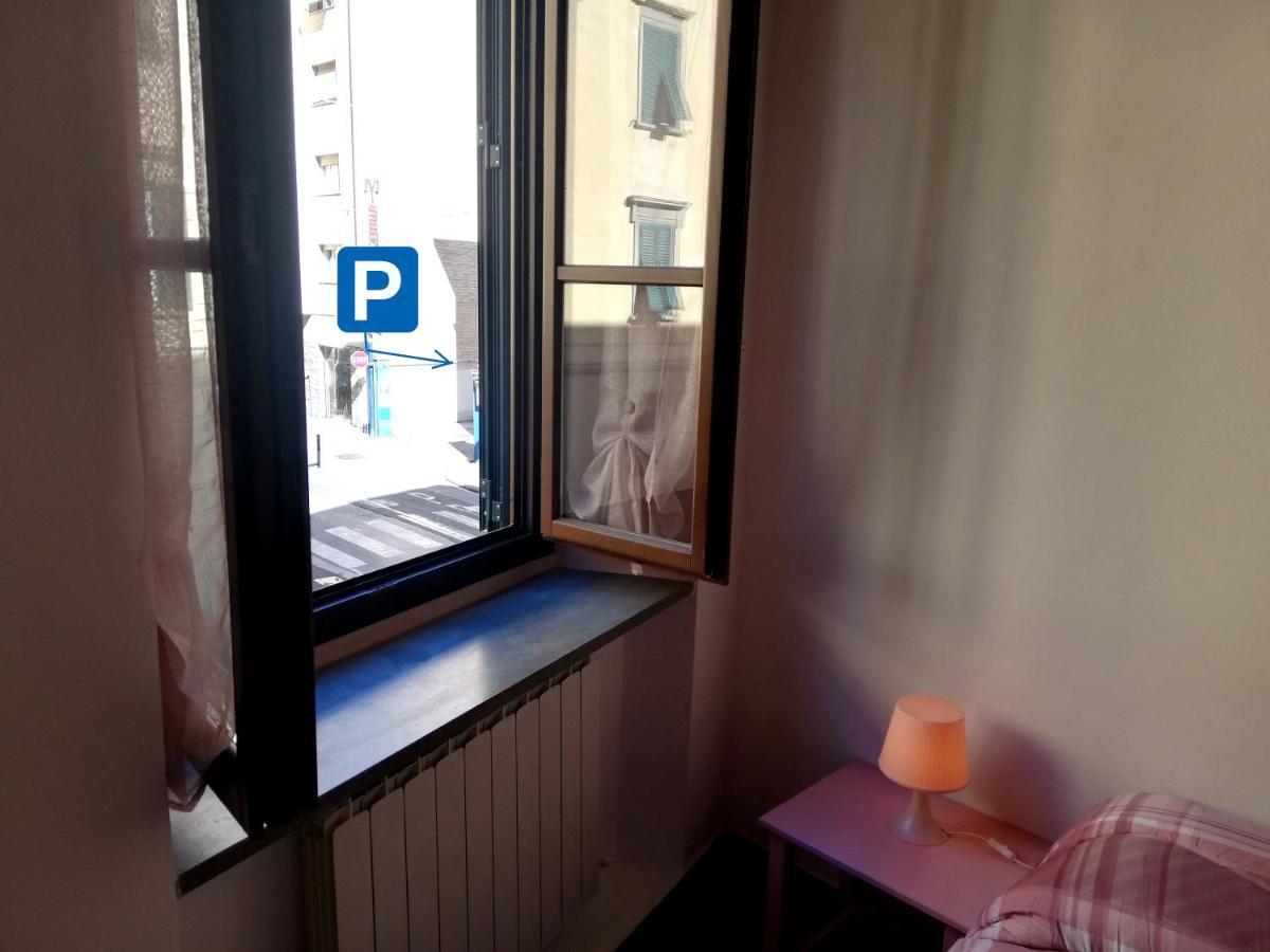 La Casa Di Giosue Apartment Ливорно Екстериор снимка